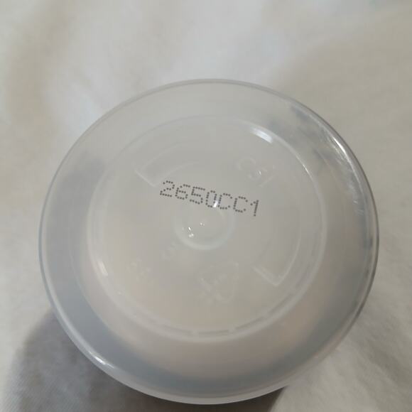 Set of (3) Beekman 1802 VANILLA ABSOLUTE 2 oz goat milk soap Made in the USA NEW - Picture 5 of 16